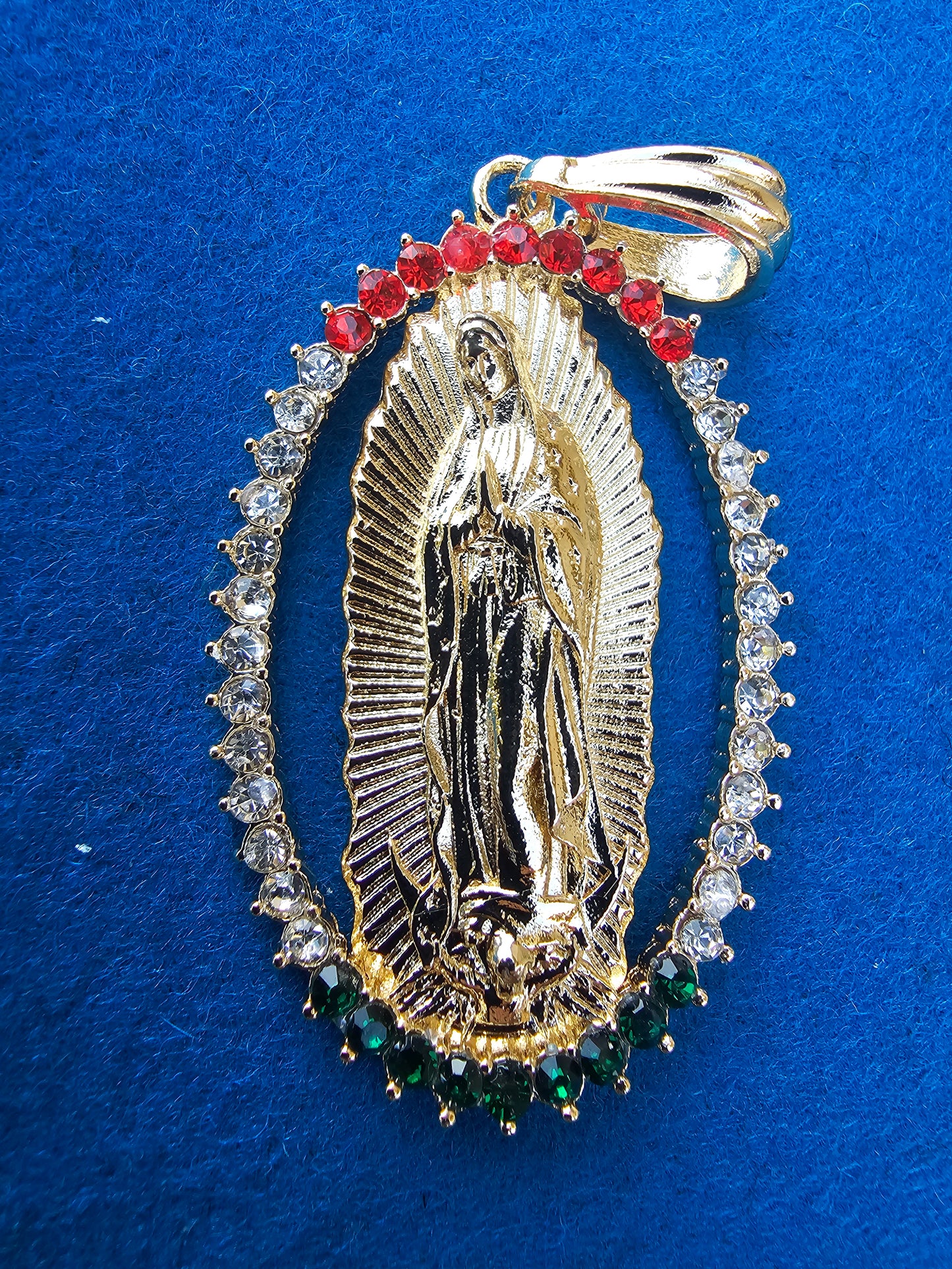 DIJE VIRGEN DE GUADALUPE BAñADO EN ORO DE 18K EN 6 ESTILOS DE CZ DIFERENTES