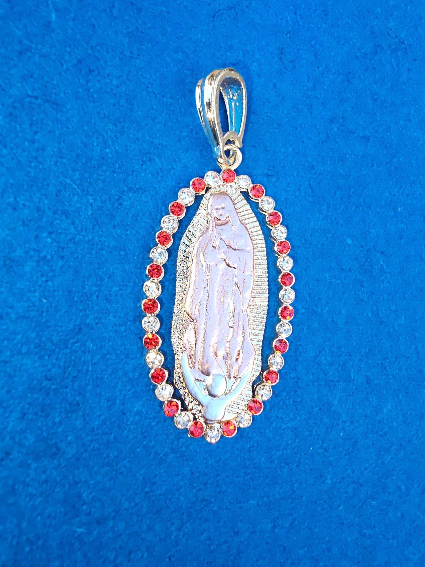 DIJE VIRGEN DE GUADALUPE BAñADO EN ORO DE 18K EN 6 ESTILOS DE CZ DIFERENTES