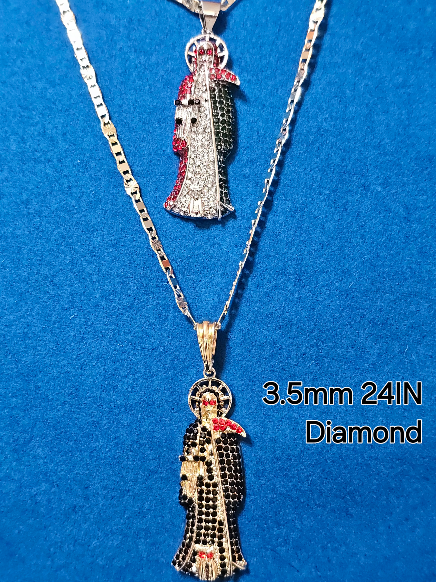 CADENA DE 3.5 MM Y 24 PULGADAS  ESTILO DIAMANTE CORTADO Y DIJE DE LA SANTA MUERTE DISPONIBLE EN 4 DIFERENTES COLORES Y AMBOS BA164ADOS EN ORO DE 14K