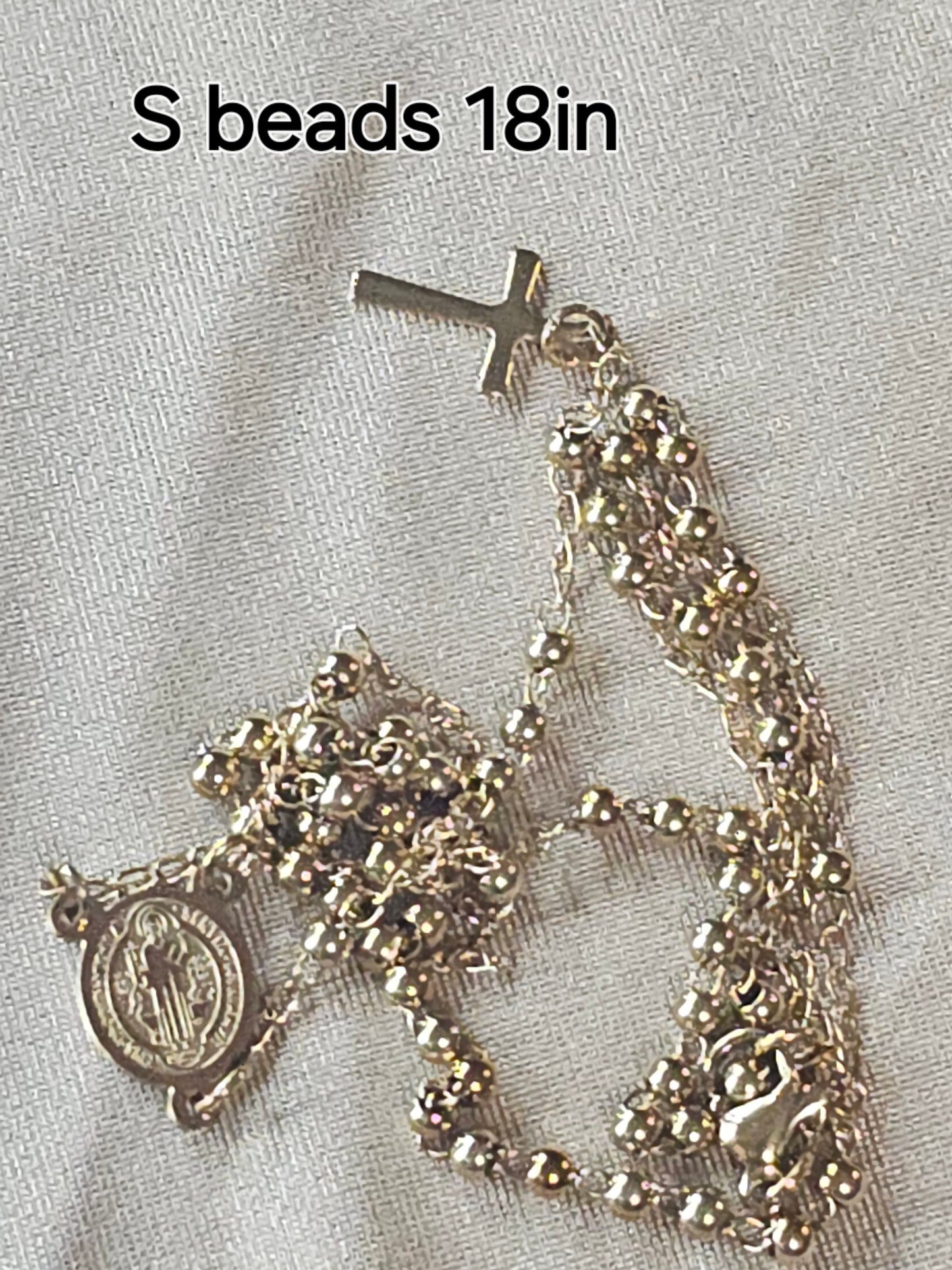 ROSARIO DE BOLITAS PEQUEñAS EN 18" BAñADO EN ORO DE 14K IDEAL PARA PEQUEñOS-12000